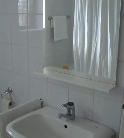 White Krk With Private Garden *